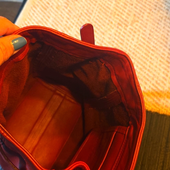 Coach‎ Vintage Soho Pleated Bucket Bag In Rust Color - Picture 8 of 13